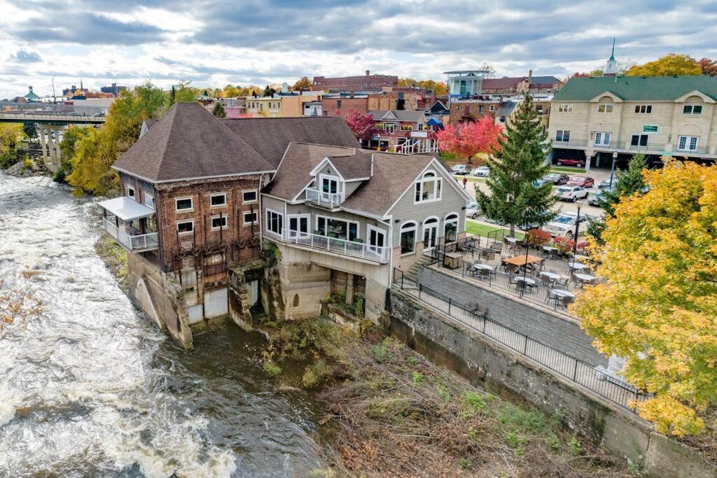 Central Falls Hideaway Cuyahoga Falls Kültér fotó